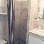 89 Le Grand Pin Apartment *