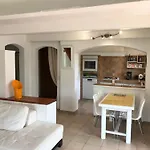 דירה 89 Le Grand Pin