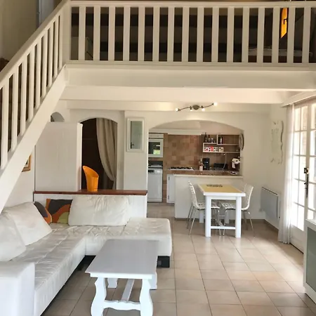 89 Le Grand Pin Apartment Sainte-Maxime