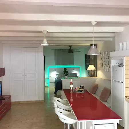 89 Le Grand Pin Apartment