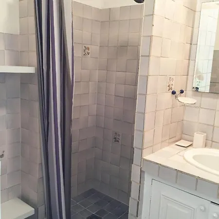 89 Le Grand Pin Apartment *