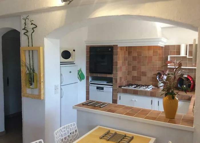 89 Le Grand Pin * Σαιντ-Μαξίμ